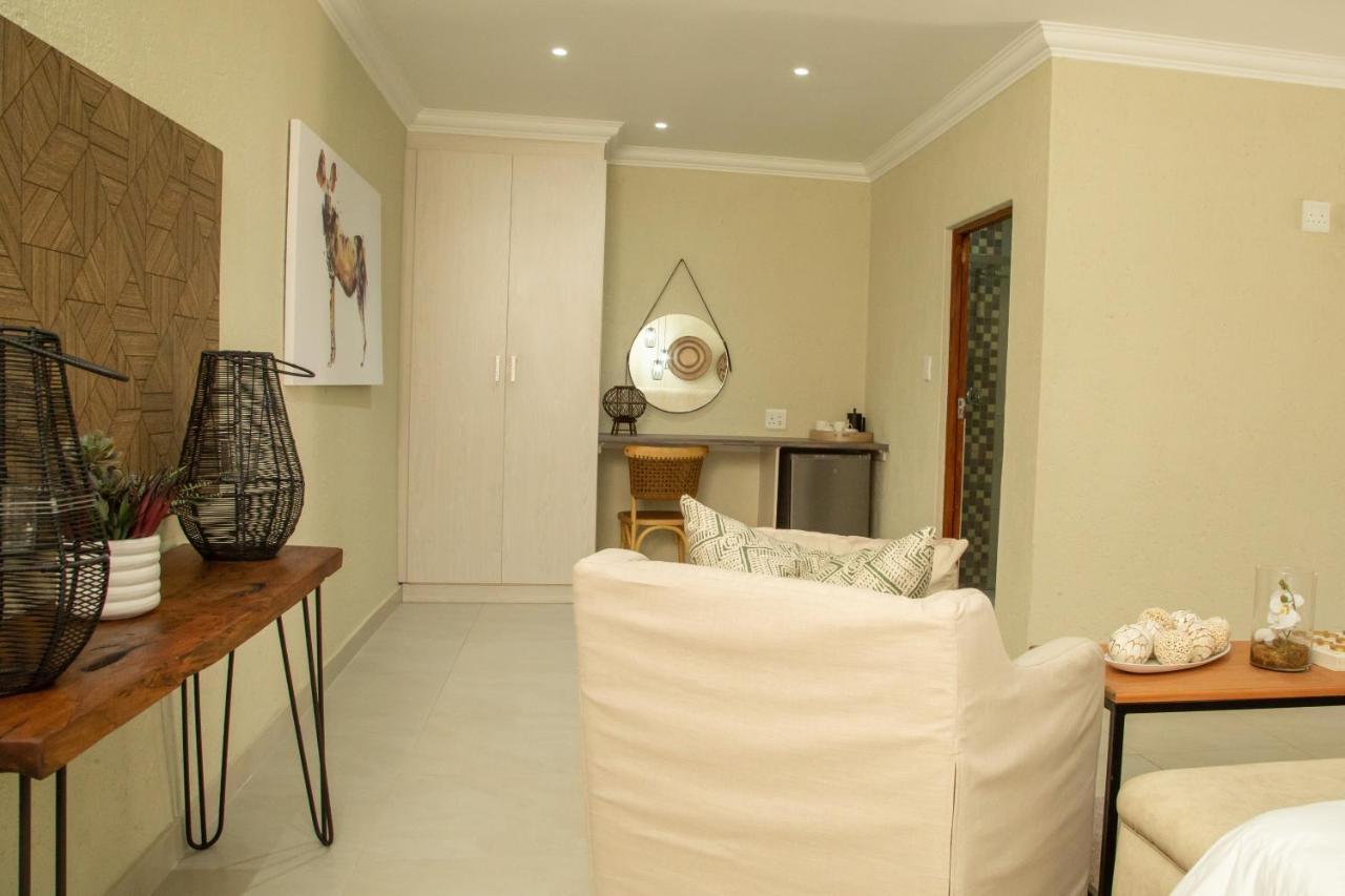 Pumbaa Wildlife Park & Accommodation Mbombela Extérieur photo