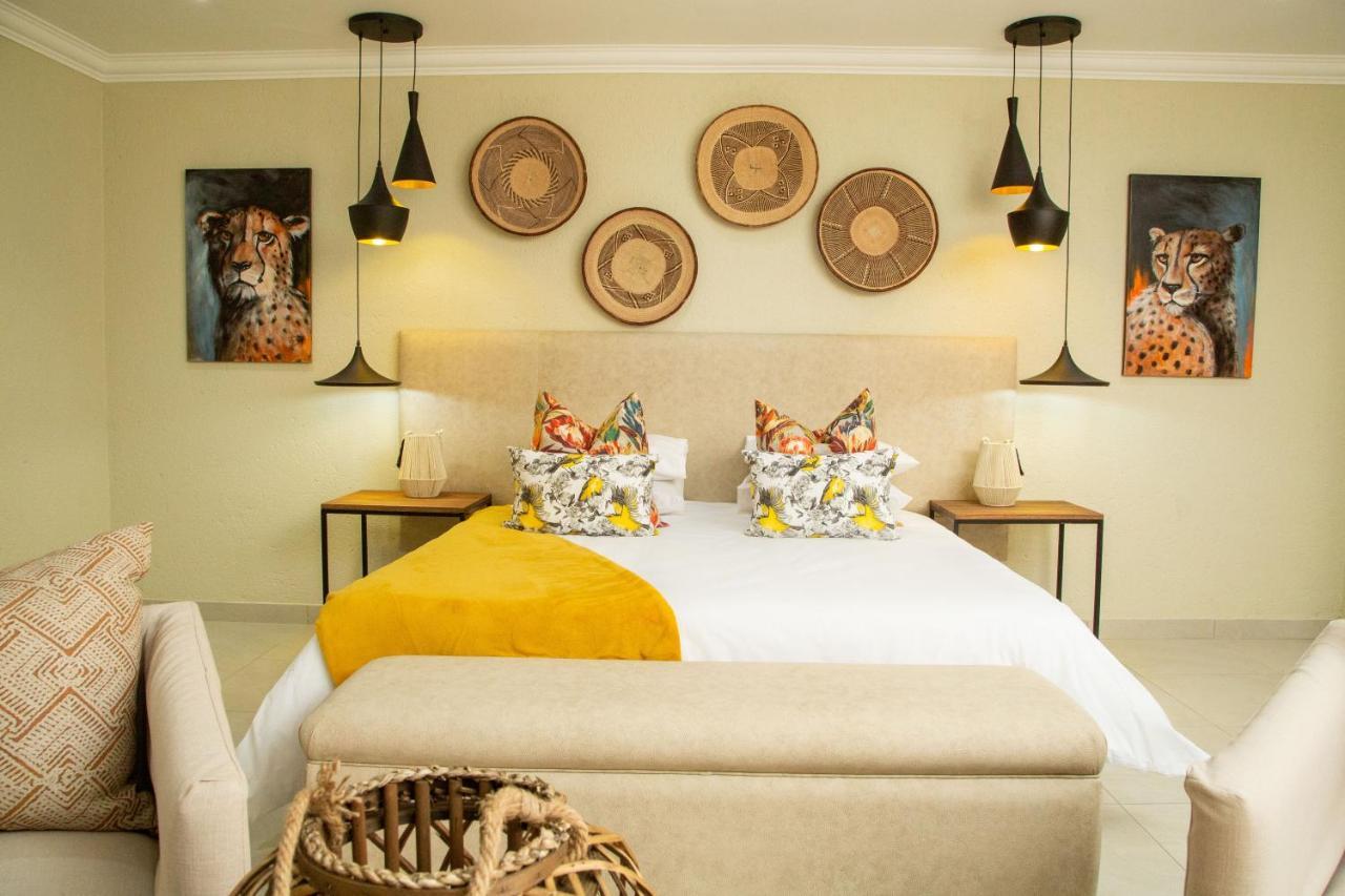 Pumbaa Wildlife Park & Accommodation Mbombela Extérieur photo