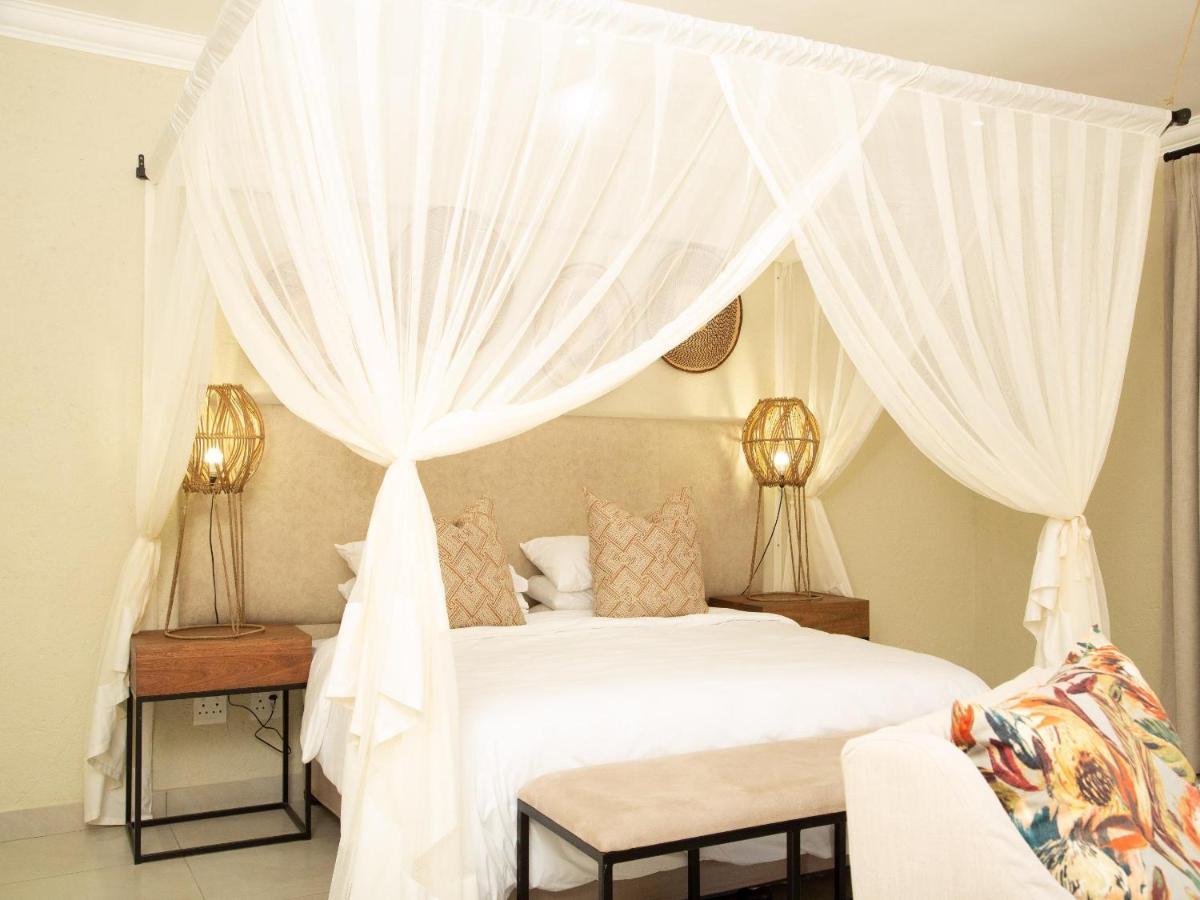 Pumbaa Wildlife Park & Accommodation Mbombela Extérieur photo