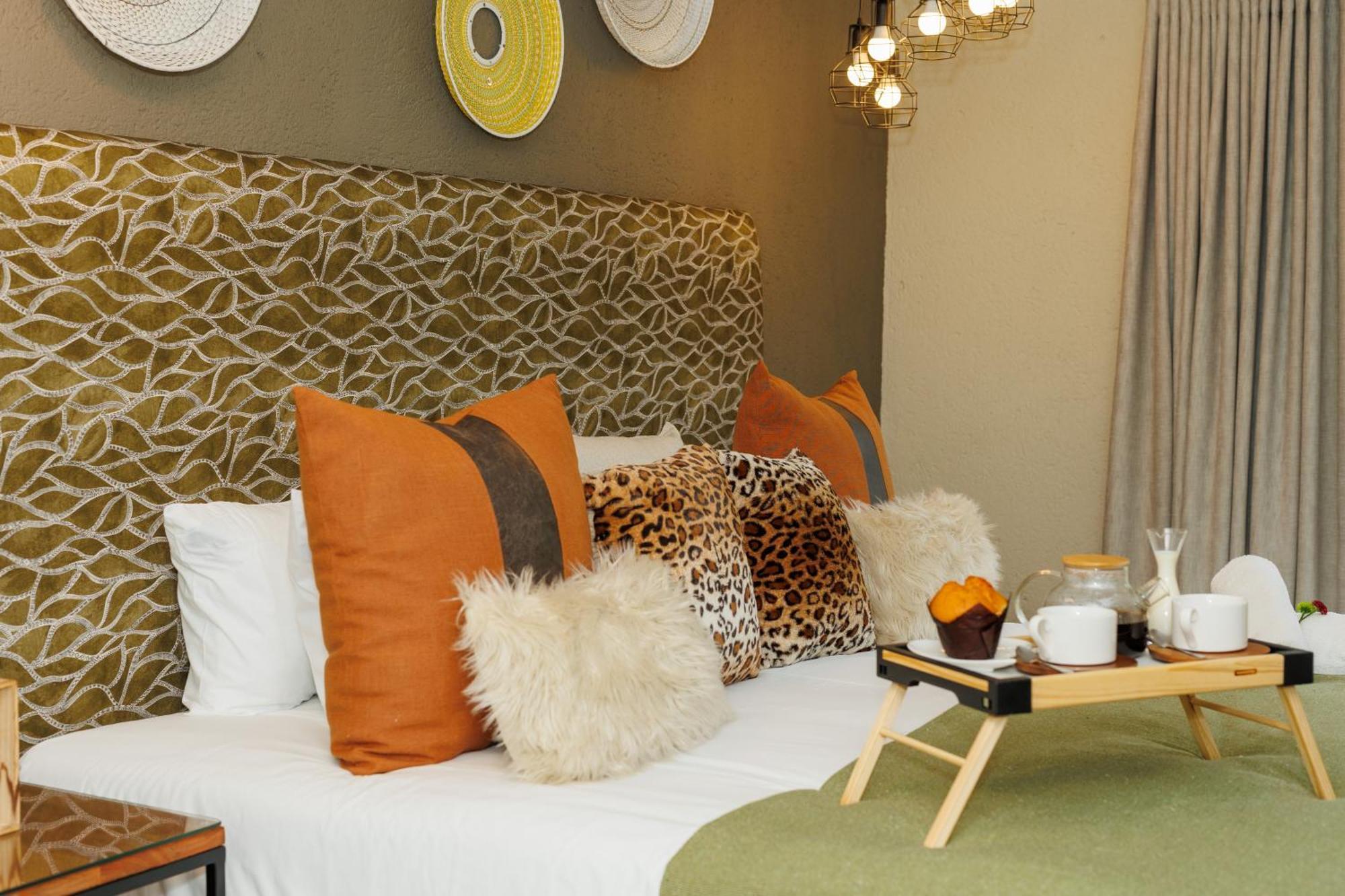 Pumbaa Wildlife Park & Accommodation Mbombela Extérieur photo